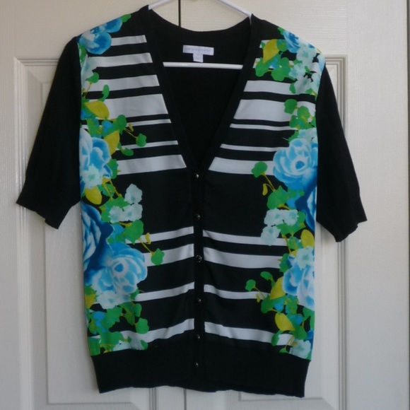 New York and Company button down sweater - Picture 6 of 8